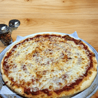 Best Medium Thin Crust Cheese Pizza in Sherman Oaks, CA